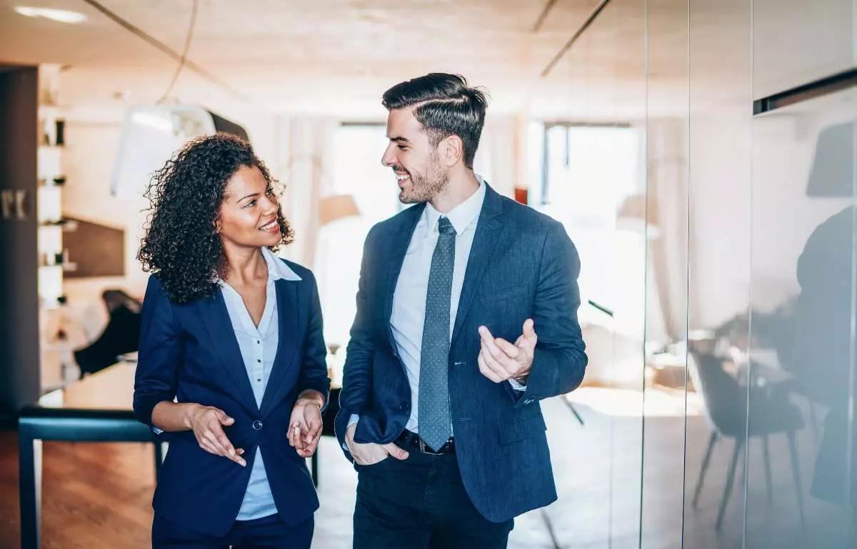 Romances Corporativos: Os Impactos da Gestão dos Relacionamentos! 2 Liderando Equipes com Casais