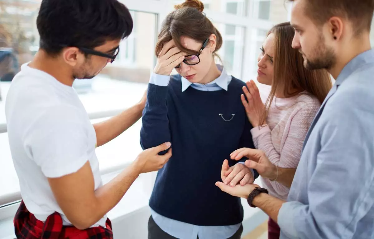 Empatia Transformadora: Desperte Conexões Profundas 3 O Que Nos Impede de Compreender o Outro